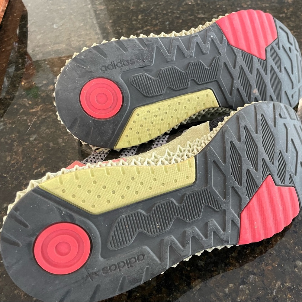 Adidas ZX4000_40
